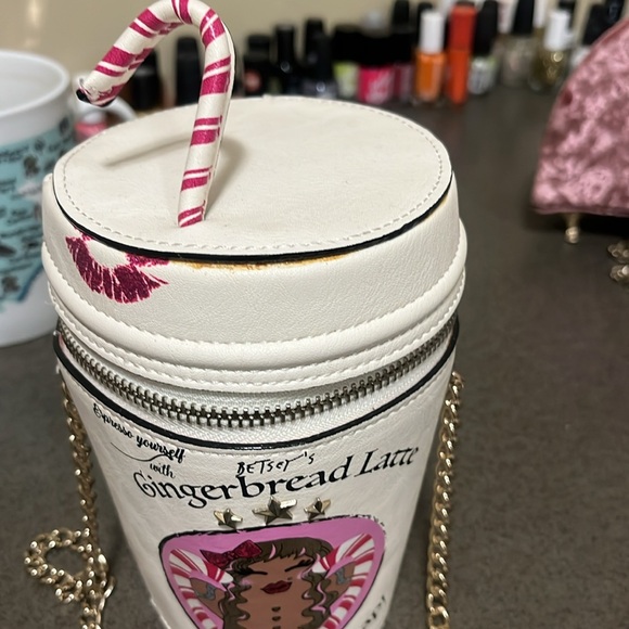 Betsey Johnson Kitsch Gingerbread Latte Crossbody Bag - Picture 3 of 4